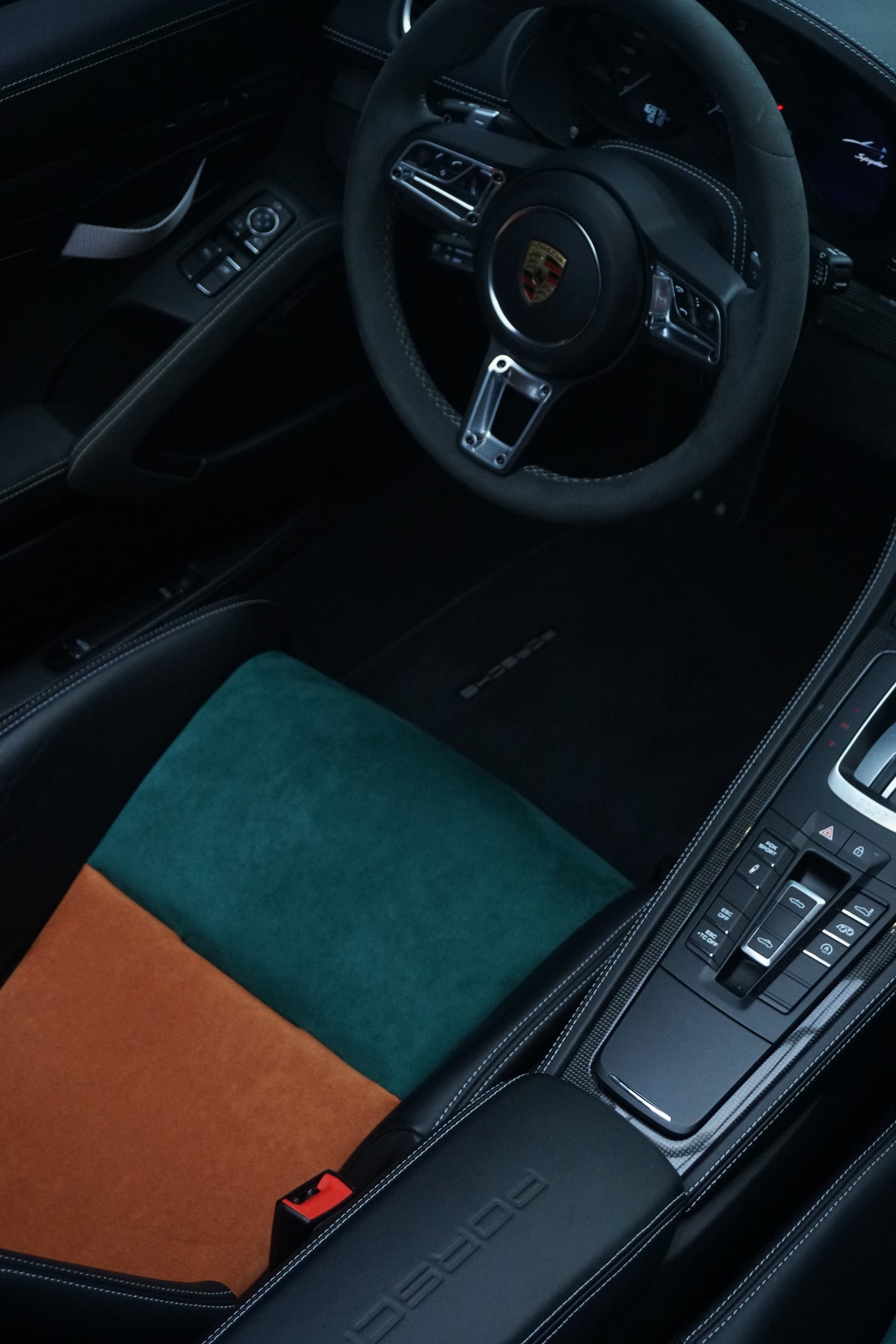 Porsche Vollschalensitz 911/718/981 - Sitzeinlagen mit Original Leder/Alcantara